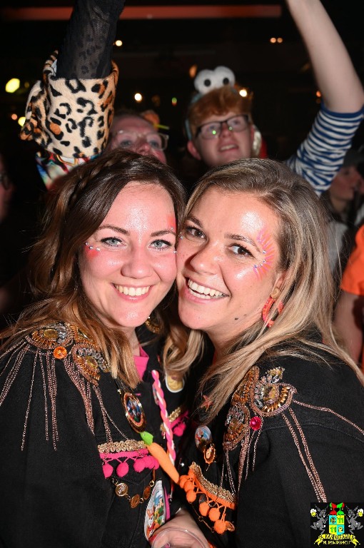 ../Images/Kroegentocht 2025 387.jpg